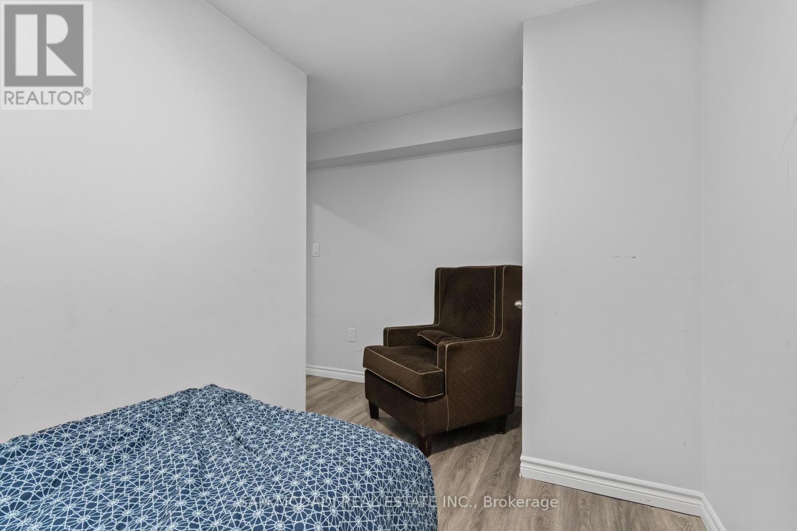 2743 Oriole Drive, London South, Ontario  N6M 1E7 - Photo 36 - X12850688