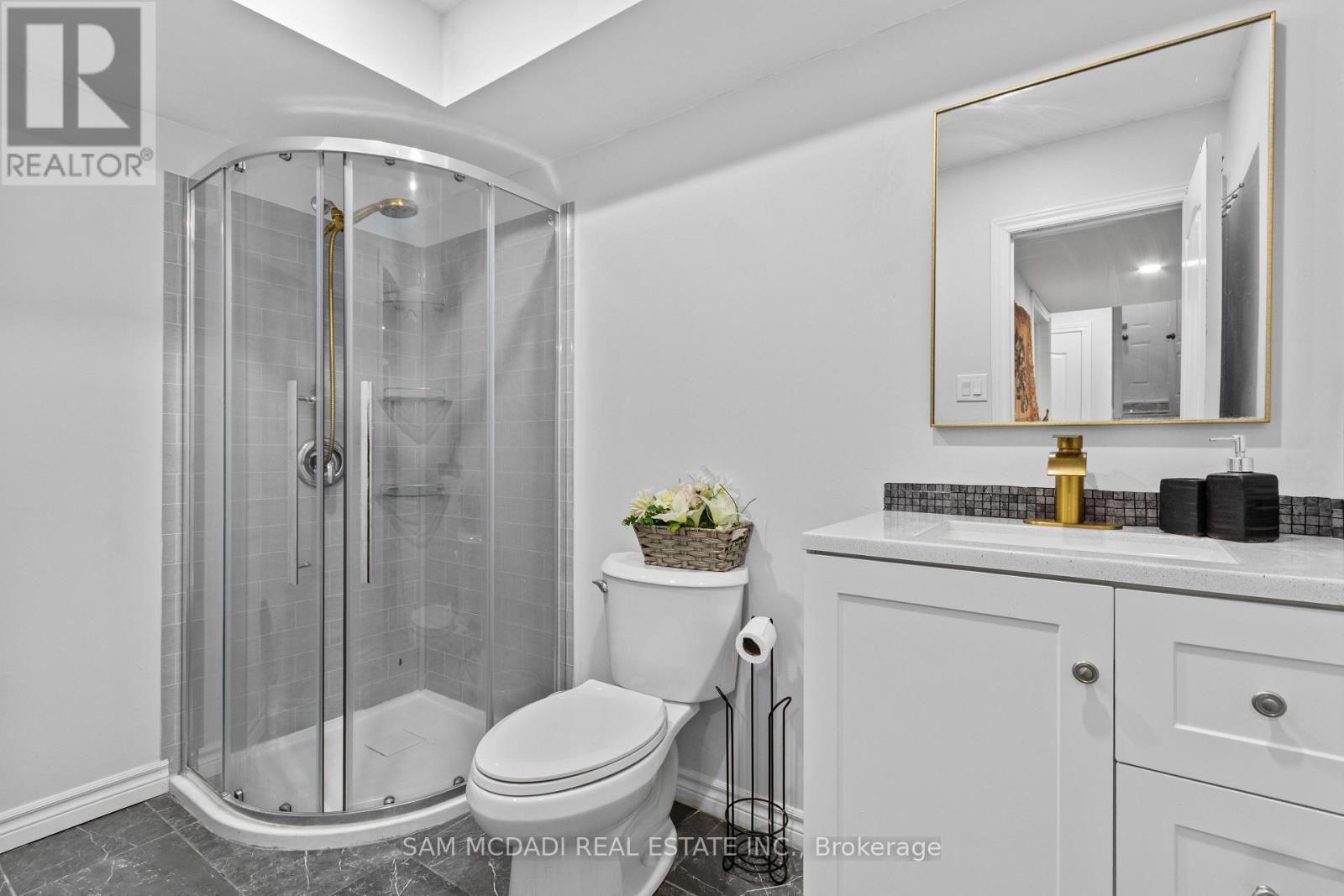 2743 Oriole Drive, London South, Ontario  N6M 1E7 - Photo 38 - X12850688