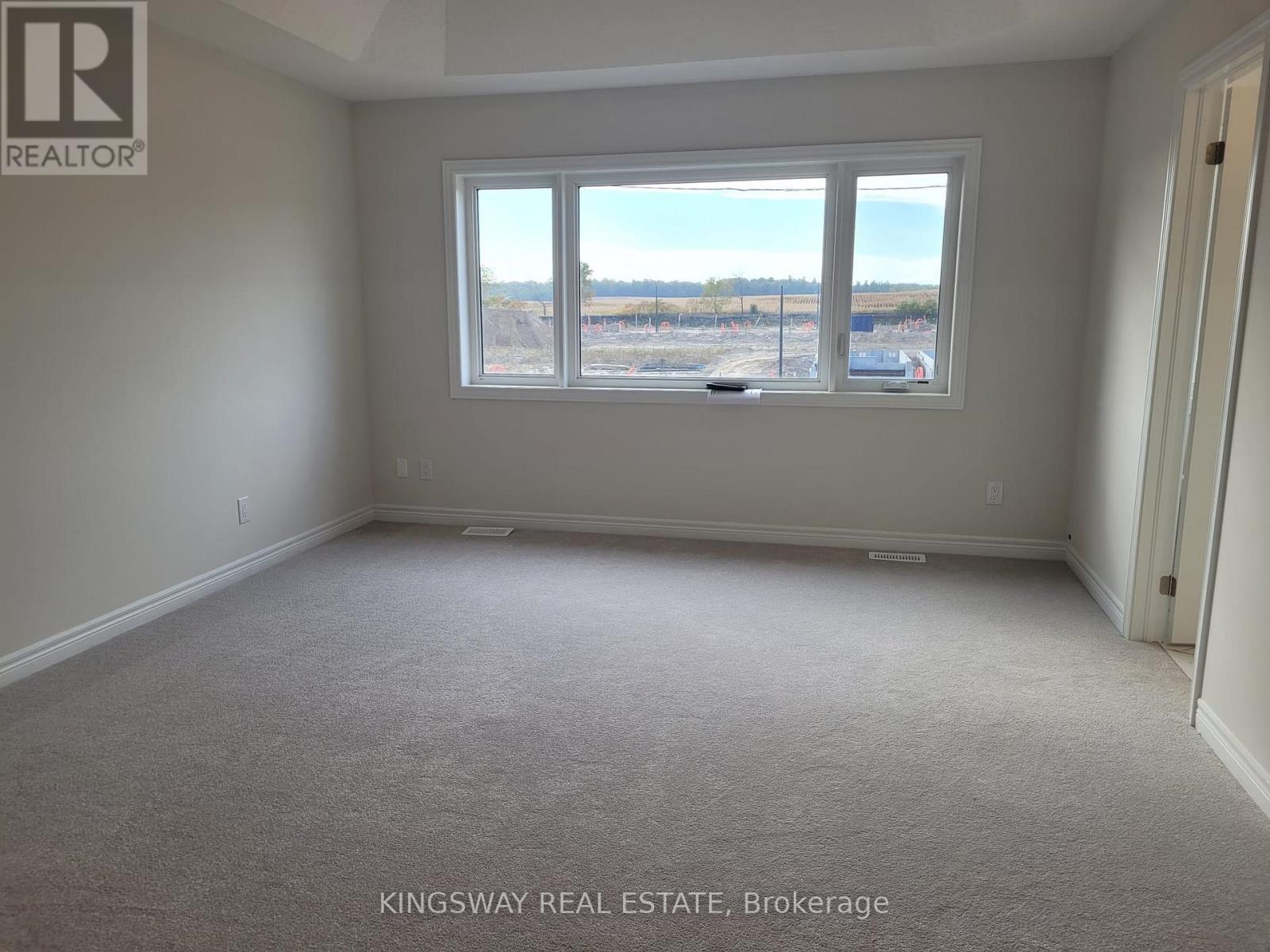 524 Beckview Crescent, Kitchener, Ontario  N2R 0R3 - Photo 11 - X12850708