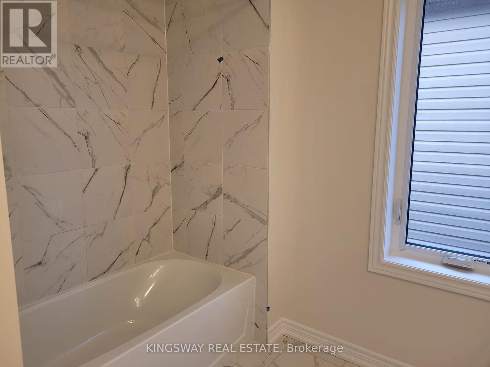 524 Beckview Crescent, Kitchener, Ontario  N2R 0R3 - Photo 15 - X12850708