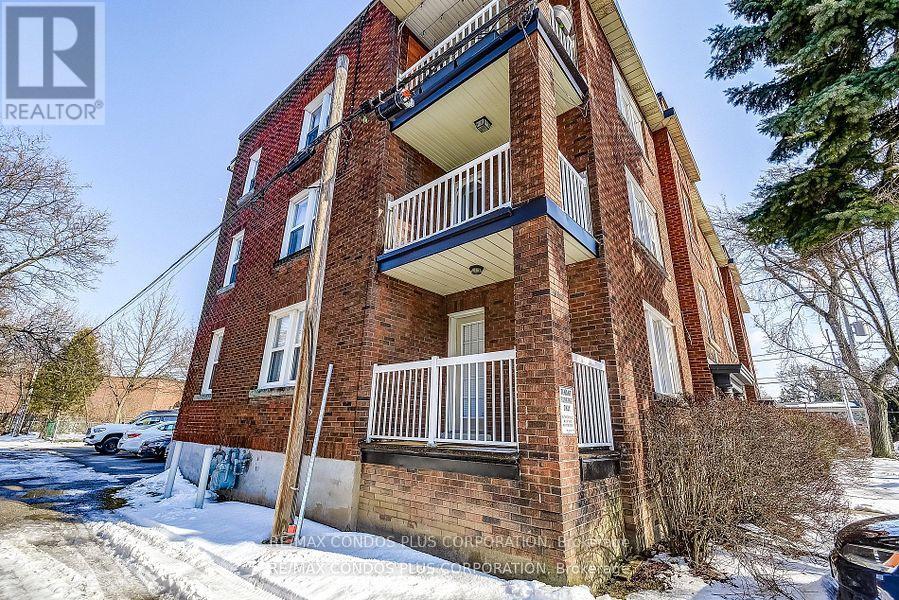 5 - 4 North Oval Street, Hamilton, Ontario  L8S 3Y6 - Photo 18 - X12850752