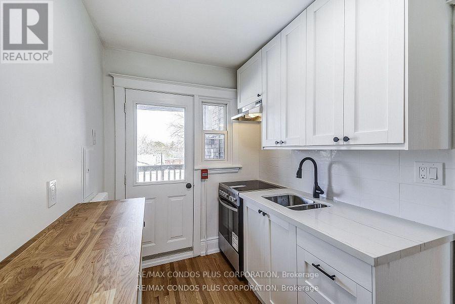 5 - 4 North Oval Street, Hamilton, Ontario  L8S 3Y6 - Photo 9 - X12850752