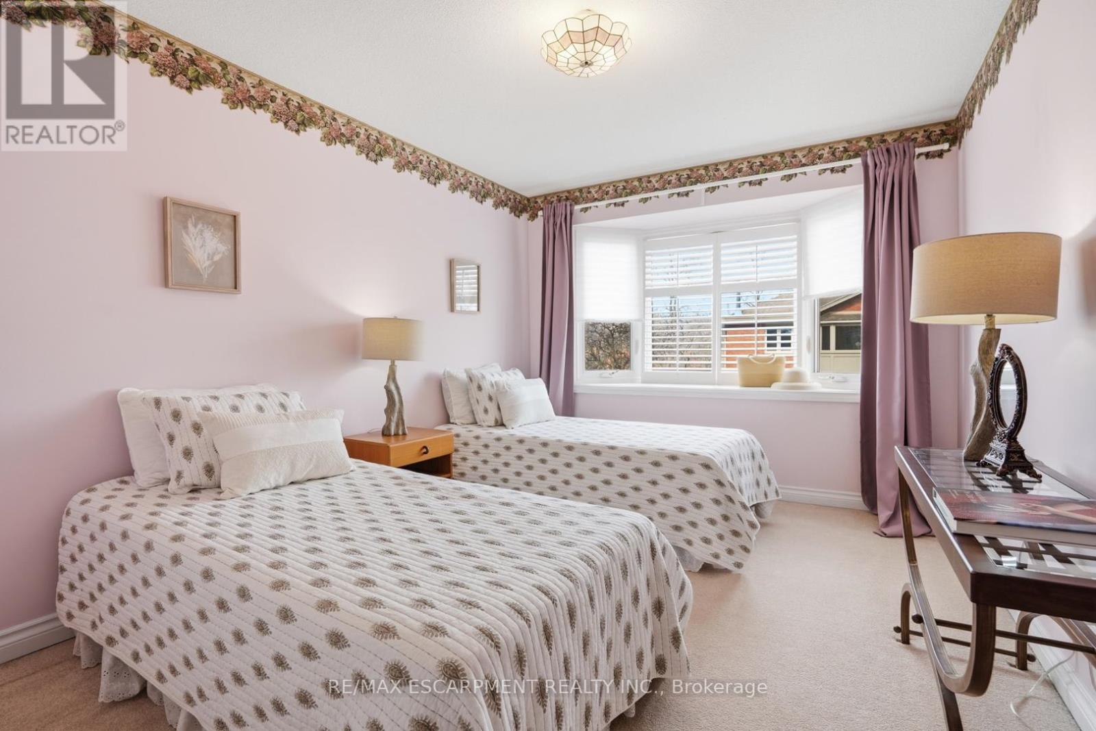 24 - 30 Osler Drive, Hamilton, Ontario  L9H 6W3 - Photo 26 - X12850764