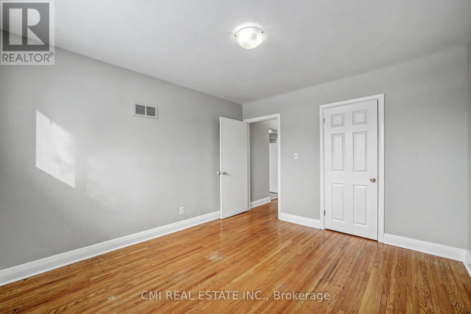 68 Queen Street S, Thorold, Ontario  L2V 3N5 - Photo 22 - X12850766