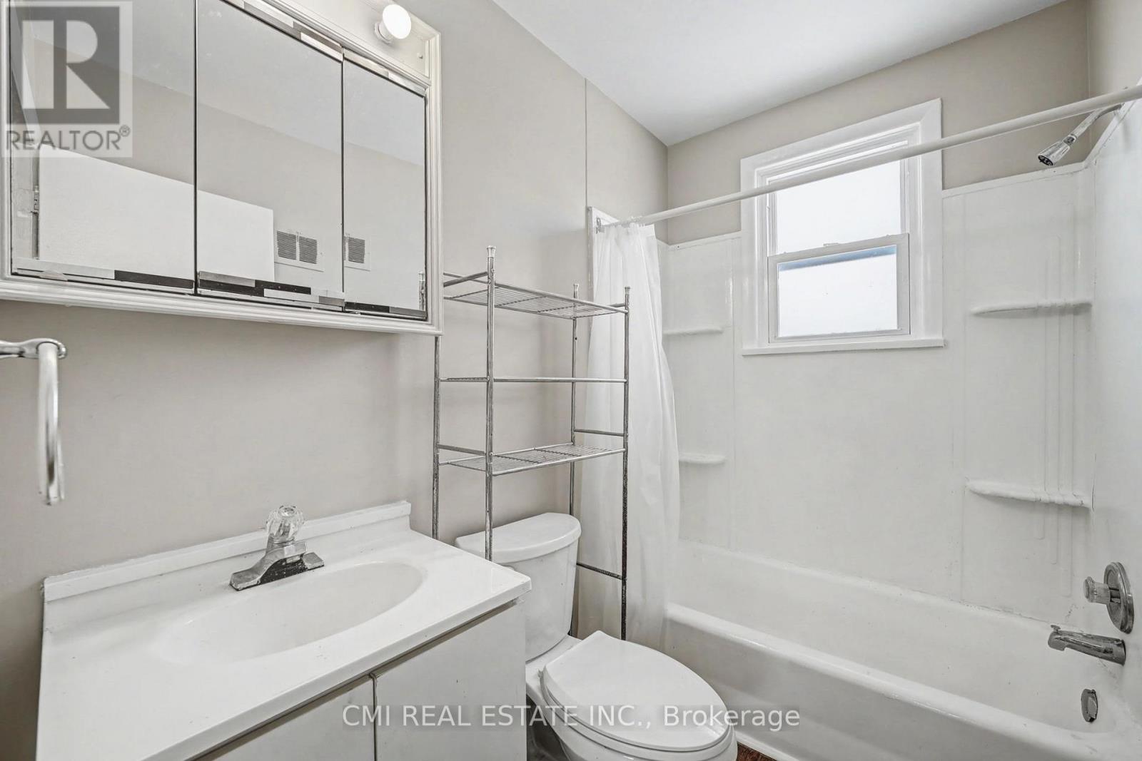 68 Queen Street S, Thorold, Ontario  L2V 3N5 - Photo 27 - X12850766