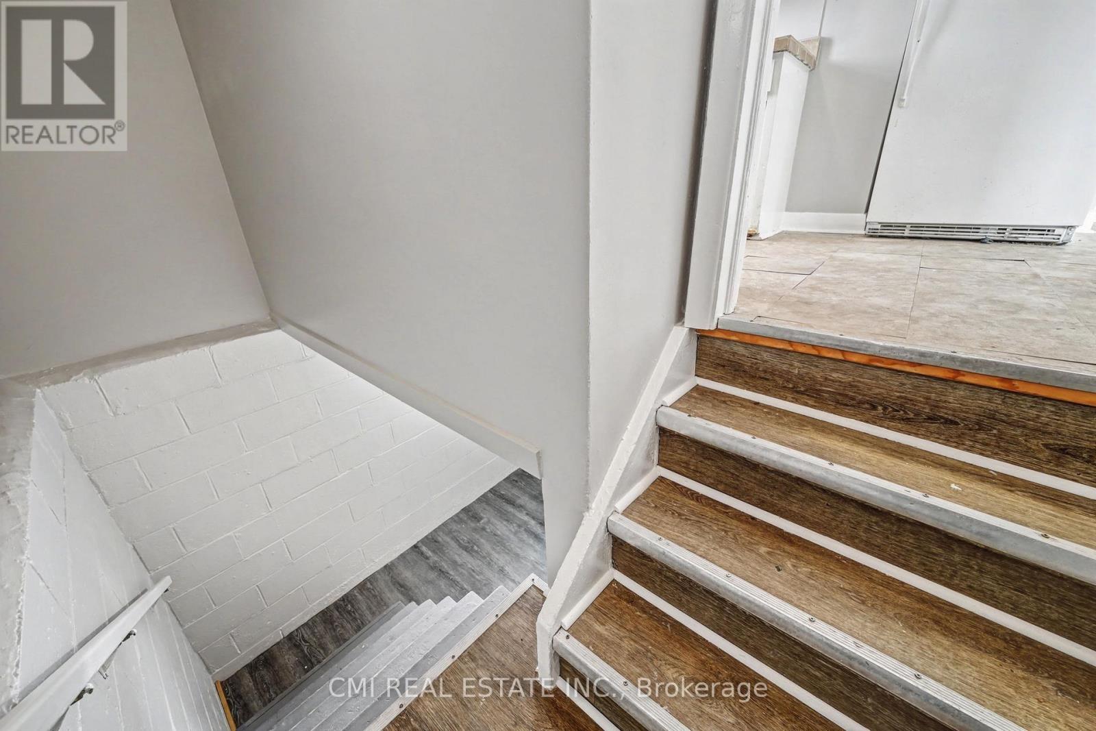 68 Queen Street S, Thorold, Ontario  L2V 3N5 - Photo 28 - X12850766