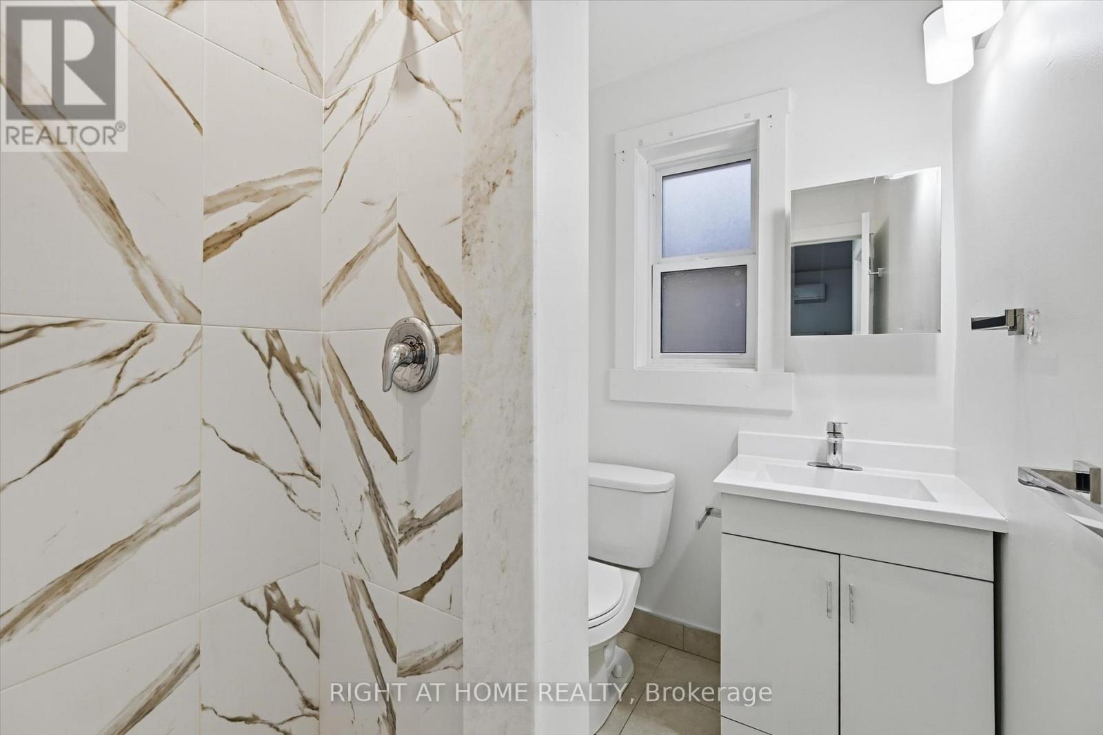 6 - 13 Westinghouse Avenue, Hamilton, Ontario  L8L 6E4 - Photo 12 - X12850804