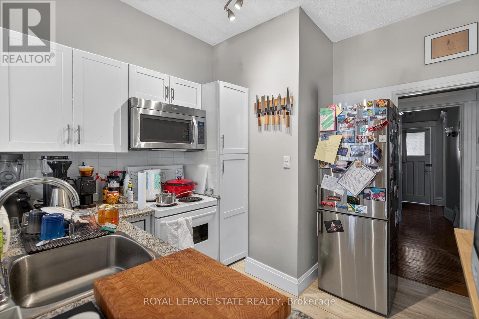 147 Homewood Avenue, Hamilton, Ontario  L8P 2M6 - Photo 11 - X12850856