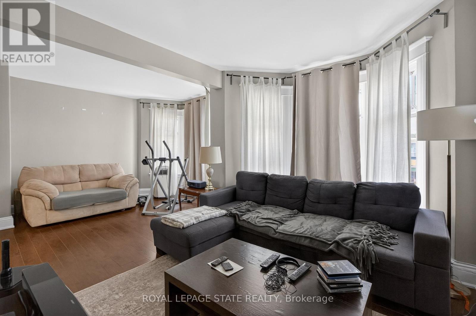 147 Homewood Avenue, Hamilton, Ontario  L8P 2M6 - Photo 24 - X12850856