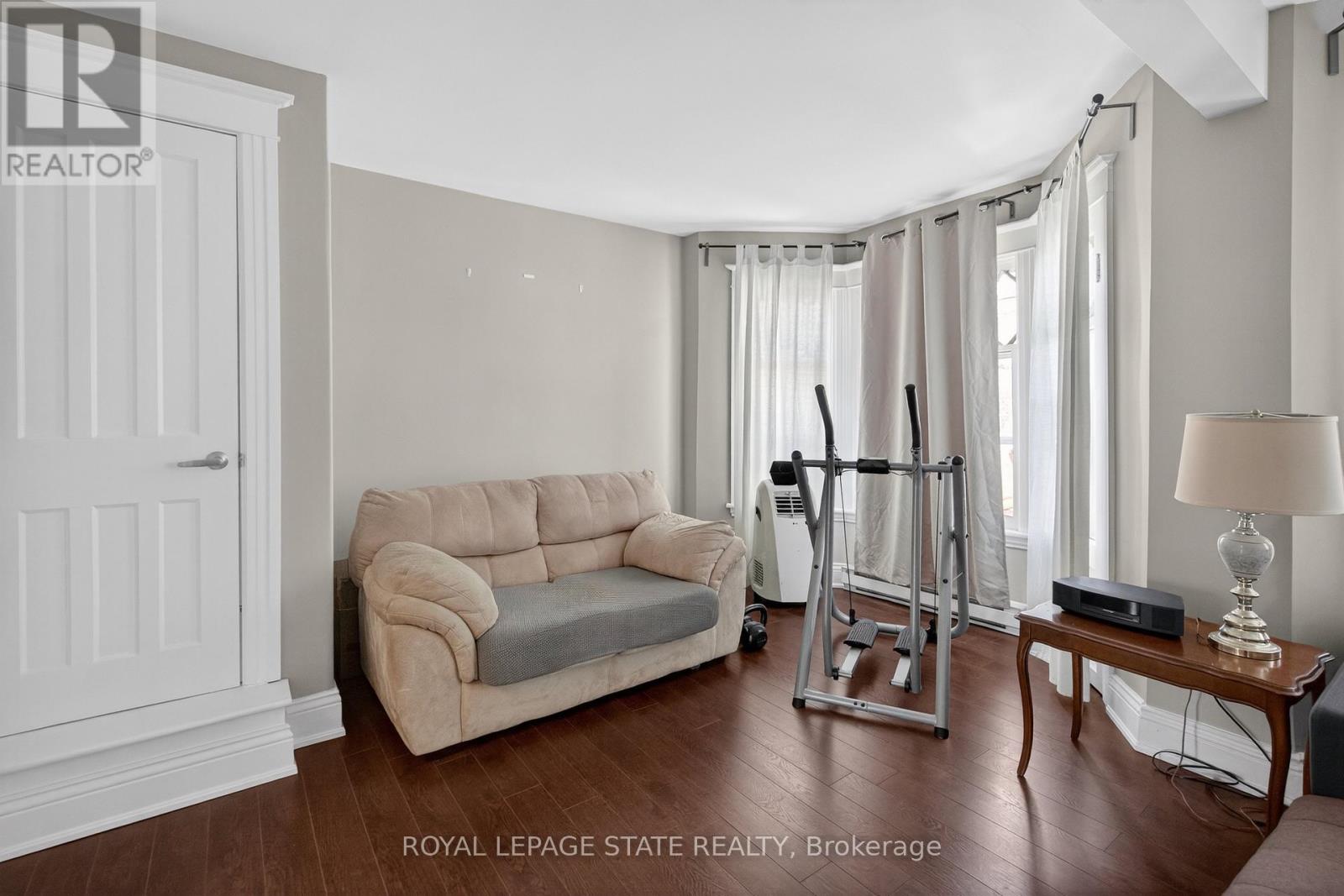 147 Homewood Avenue, Hamilton, Ontario  L8P 2M6 - Photo 27 - X12850856