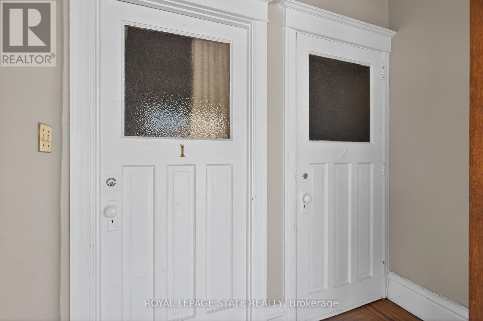 147 Homewood Avenue, Hamilton, Ontario  L8P 2M6 - Photo 4 - X12850856