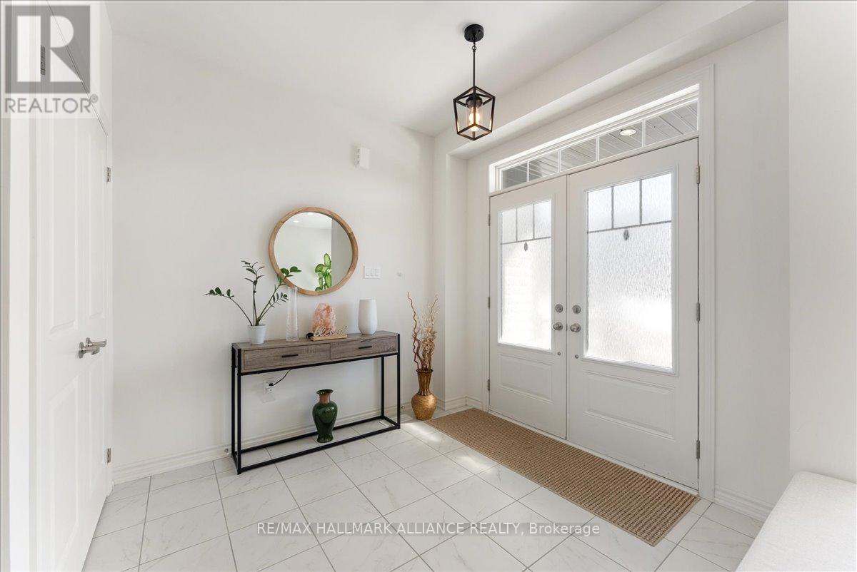 106 Rea Drive, Centre Wellington, Ontario  N1M 0J8 - Photo 4 - X12850866