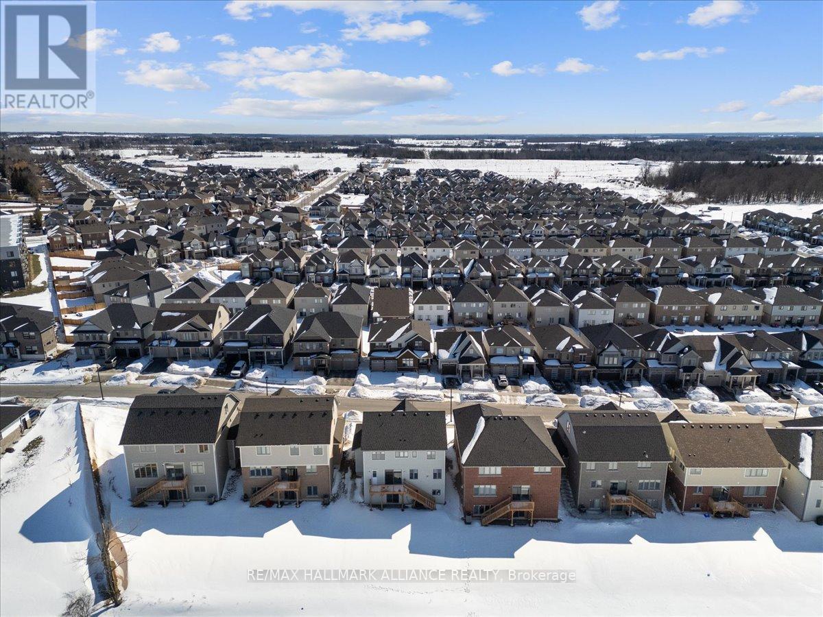 106 Rea Drive, Centre Wellington, Ontario  N1M 0J8 - Photo 44 - X12850866