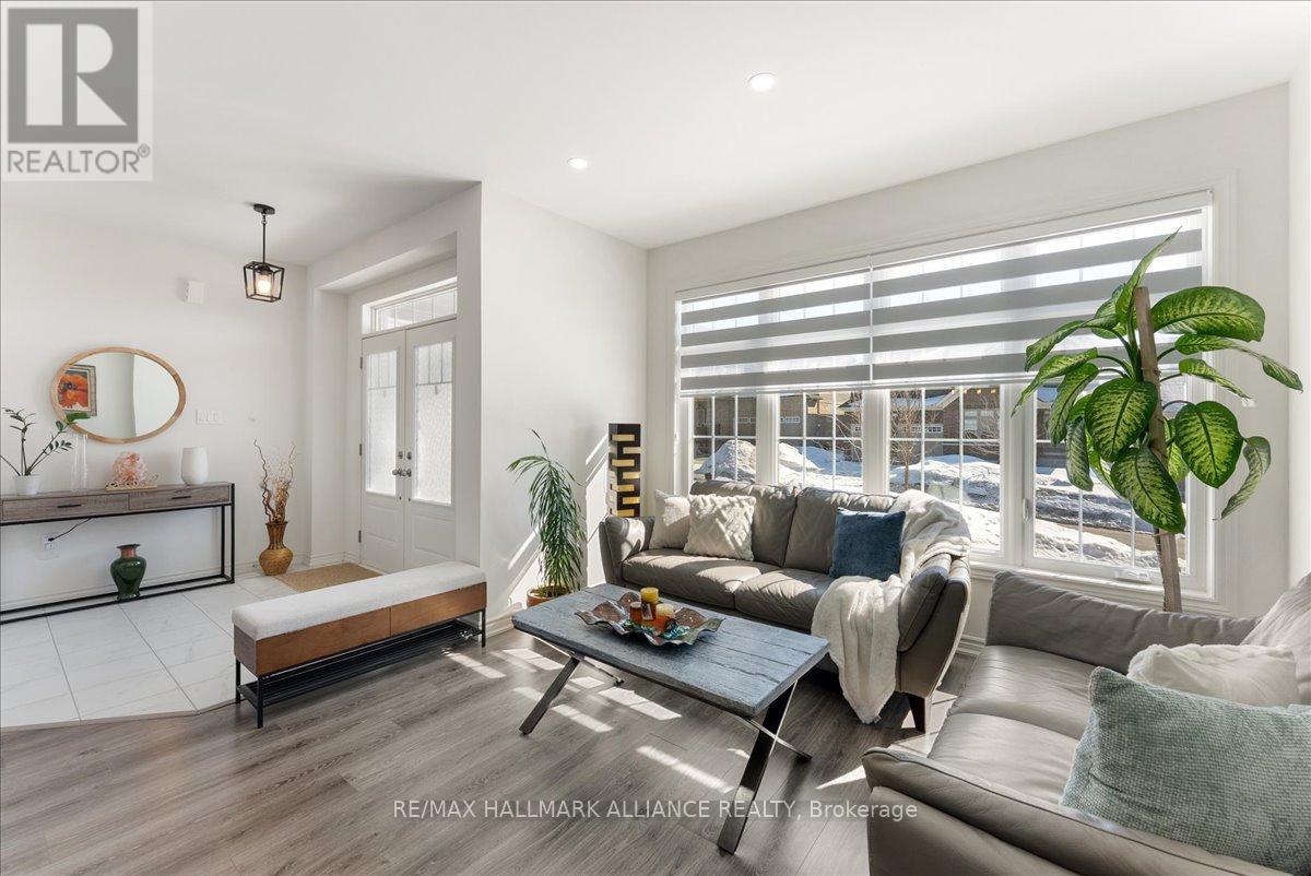 106 Rea Drive, Centre Wellington, Ontario  N1M 0J8 - Photo 9 - X12850866