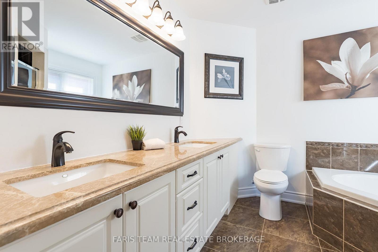 1816 Lamstone Street, Innisfil, Ontario  L9S 5A1 - Photo 20 - N12844376