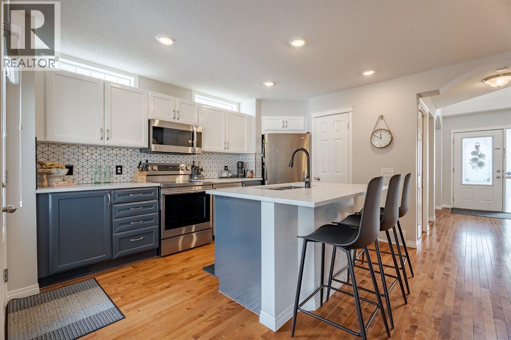 159 Tuscany Ridge Terrace Nw, Calgary, Alberta  T3L 3A7 - Photo 8 - A2290328