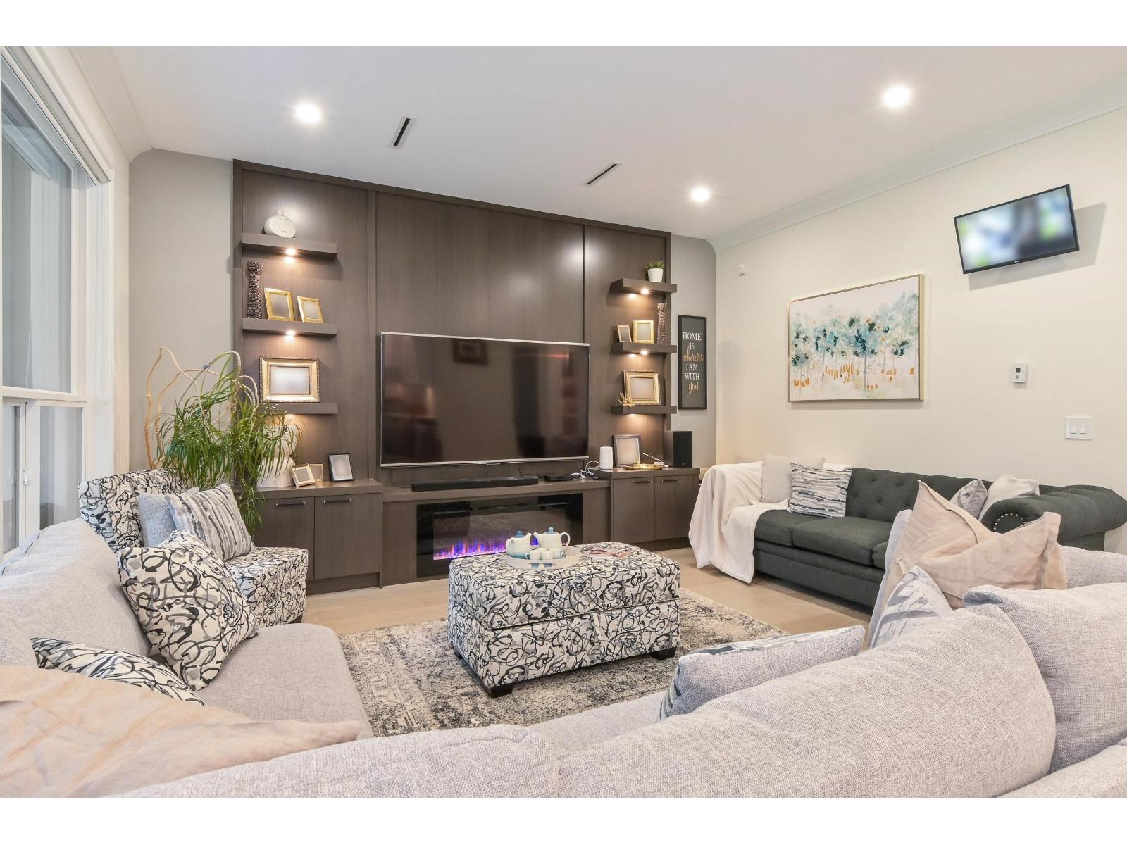 4113 207 Street, Langley, British Columbia  V3A 2E2 - Photo 4 - R3096129