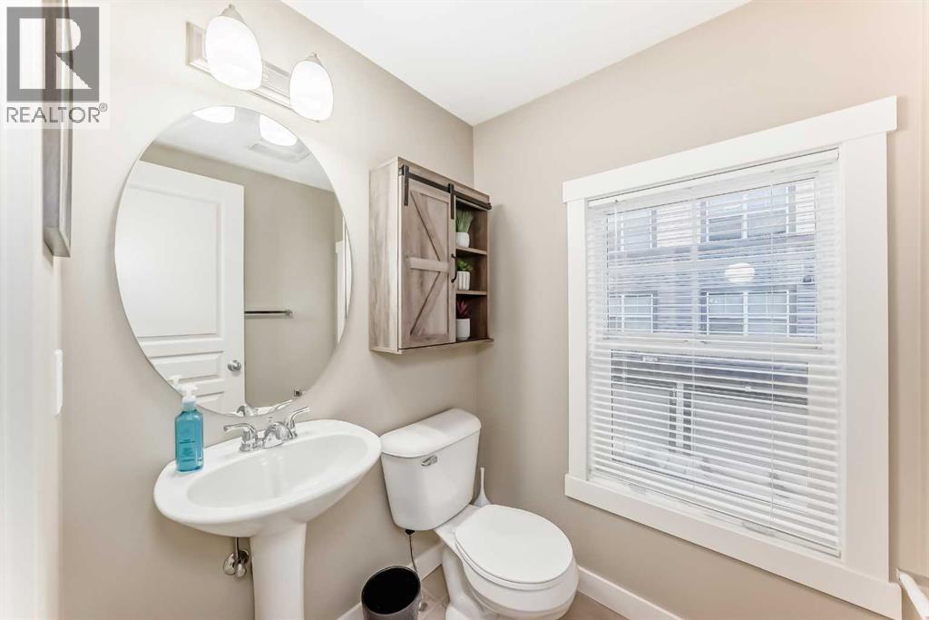576 Mckenzie Towne Drive Se, Calgary, Alberta  T2Z 1C7 - Photo 24 - A2284503