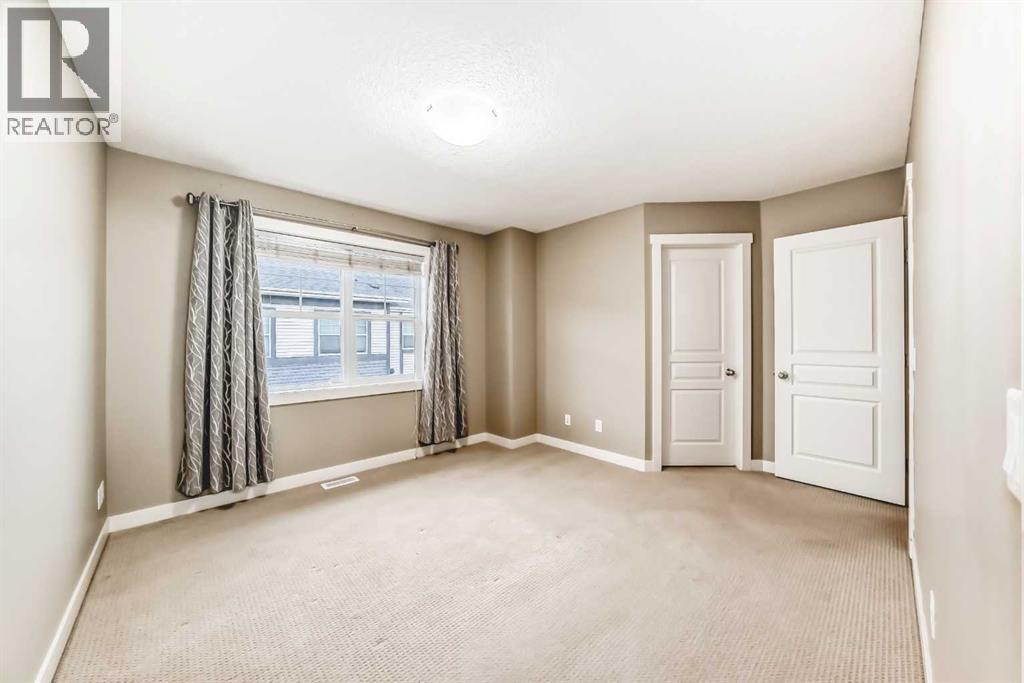 576 Mckenzie Towne Drive Se, Calgary, Alberta  T2Z 1C7 - Photo 35 - A2284503