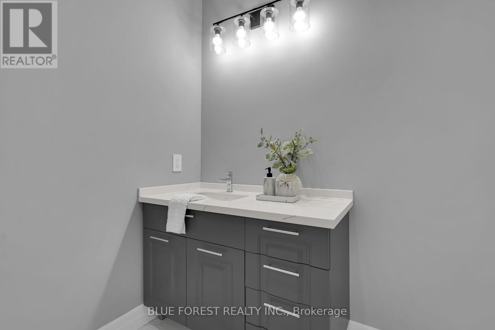 2916 Lemieux Walk, London South, Ontario  N6L 0H2 - Photo 35 - X12851042