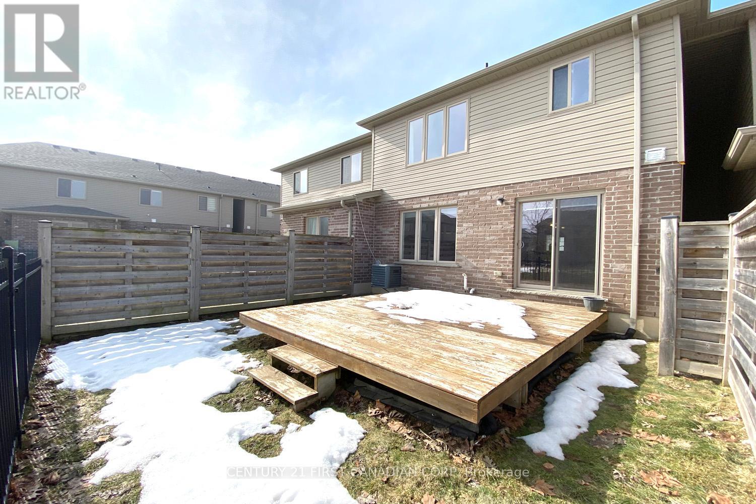 39 - 2031 Pennyroyal Street, London North, Ontario  N5X 0L7 - Photo 18 - X12851060