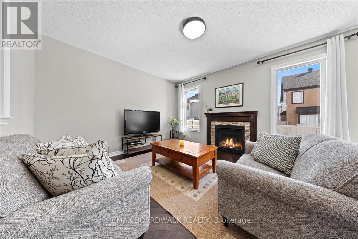130 Pinelock Street, Ottawa, Ontario  K2M 0L5 - Photo 14 - X12851000