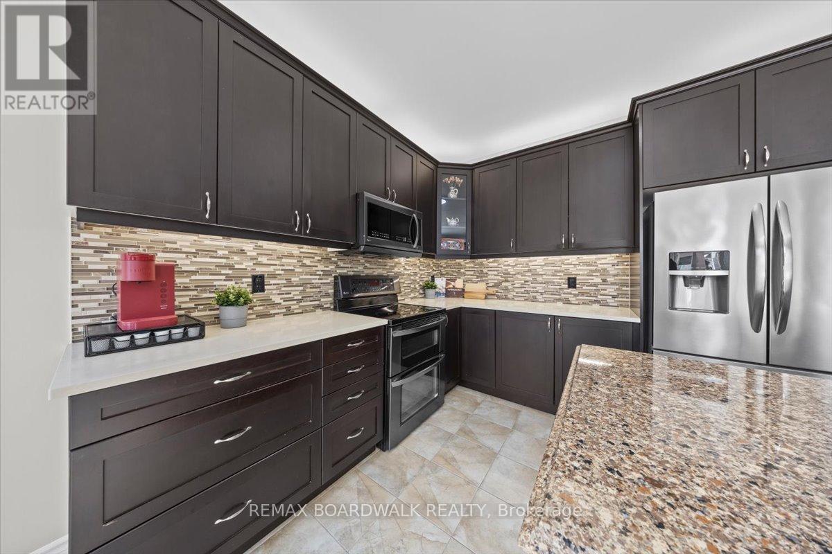 130 Pinelock Street, Ottawa, Ontario  K2M 0L5 - Photo 19 - X12851000