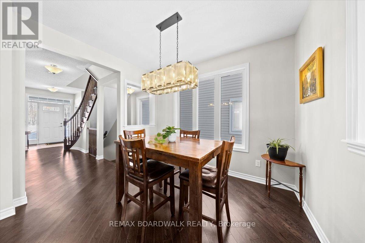 130 Pinelock Street, Ottawa, Ontario  K2M 0L5 - Photo 9 - X12851000