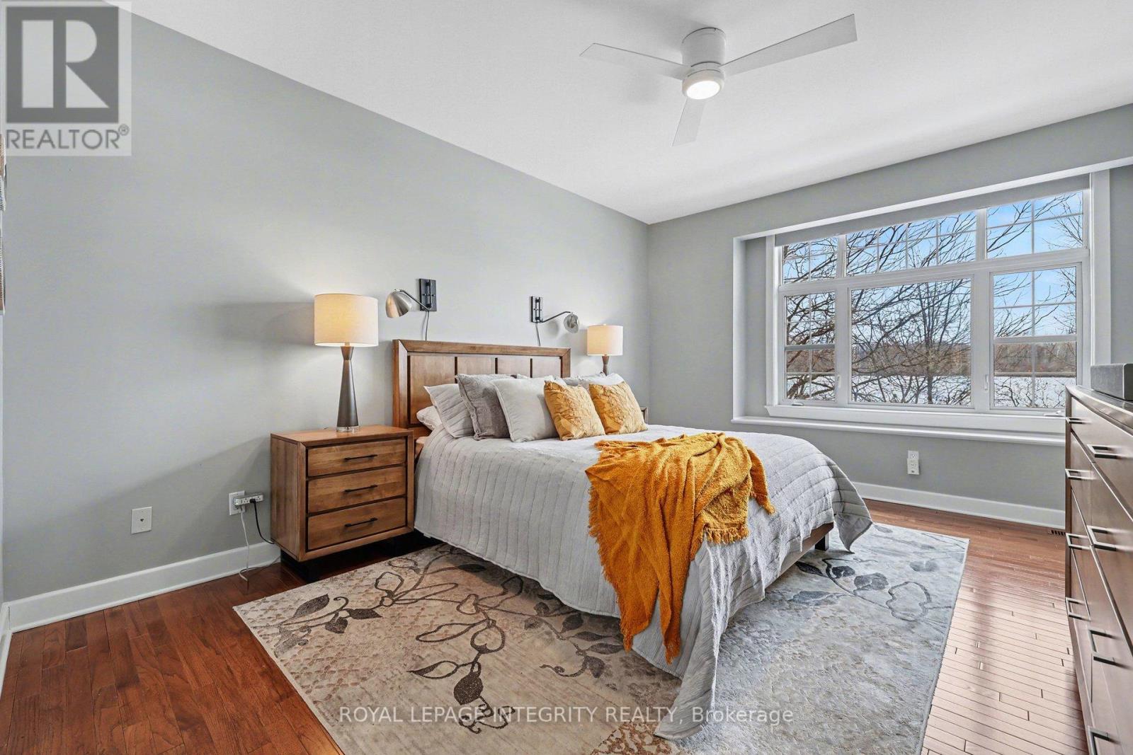 15 Marsh Sparrow Private, Ottawa, Ontario  K2K 3P1 - Photo 23 - X12851006