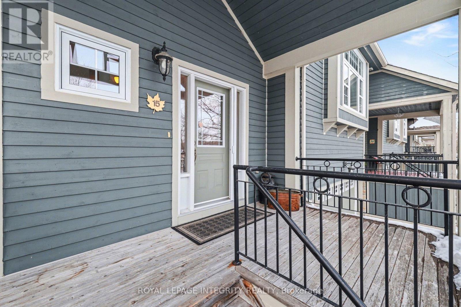 15 Marsh Sparrow Private, Ottawa, Ontario  K2K 3P1 - Photo 3 - X12851006