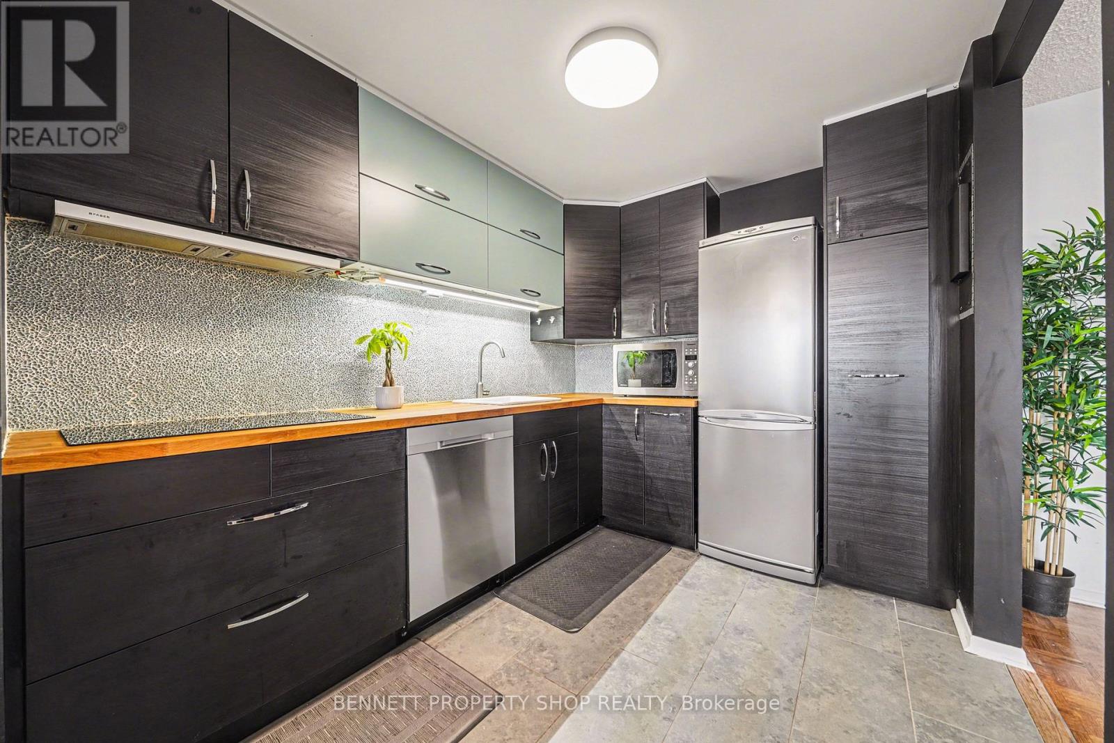 1209 - 2625 Regina Street, Ottawa, Ontario  K2B 5W8 - Photo 5 - X12851020