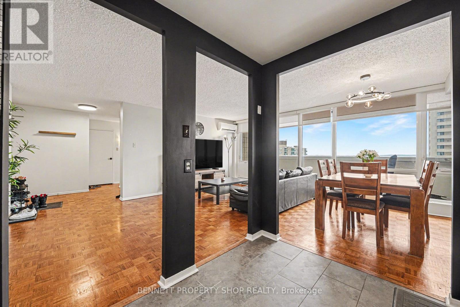 1209 - 2625 Regina Street, Ottawa, Ontario  K2B 5W8 - Photo 6 - X12851020