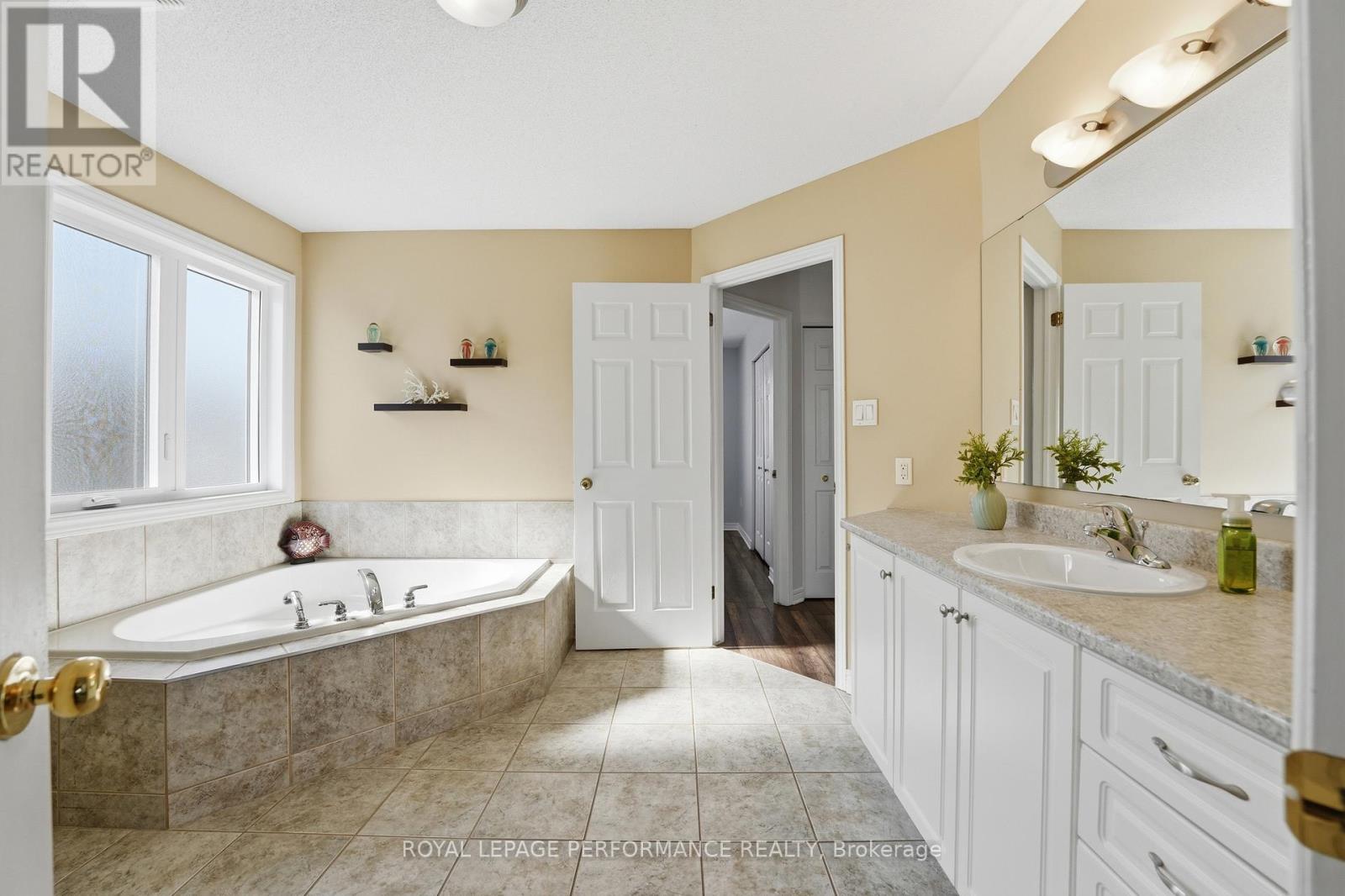 178 Louise Street, Clarence-Rockland, Ontario  K4K 1R9 - Photo 24 - X12851056