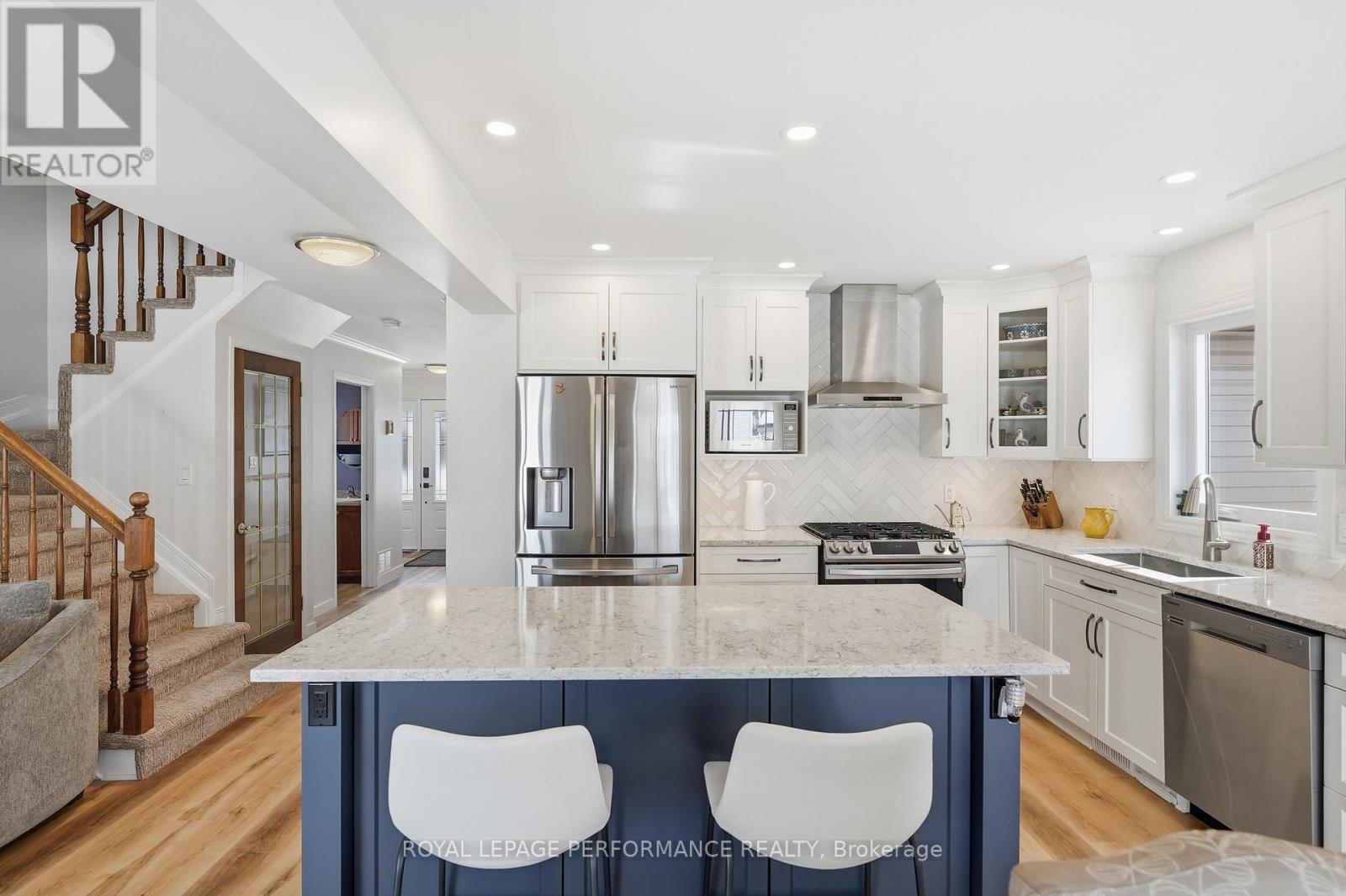 178 Louise Street, Clarence-Rockland, Ontario  K4K 1R9 - Photo 9 - X12851056