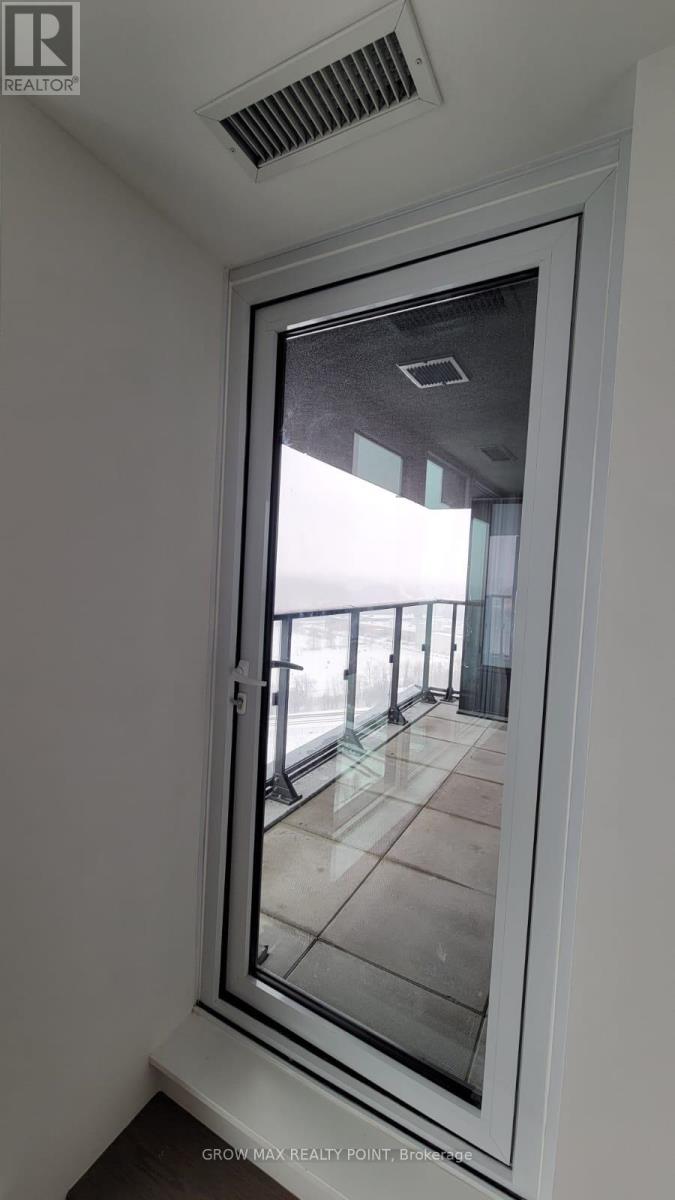 1605 - 1 Quarrington Lane, Toronto, Ontario  M3C 0S4 - Photo 19 - C12848792