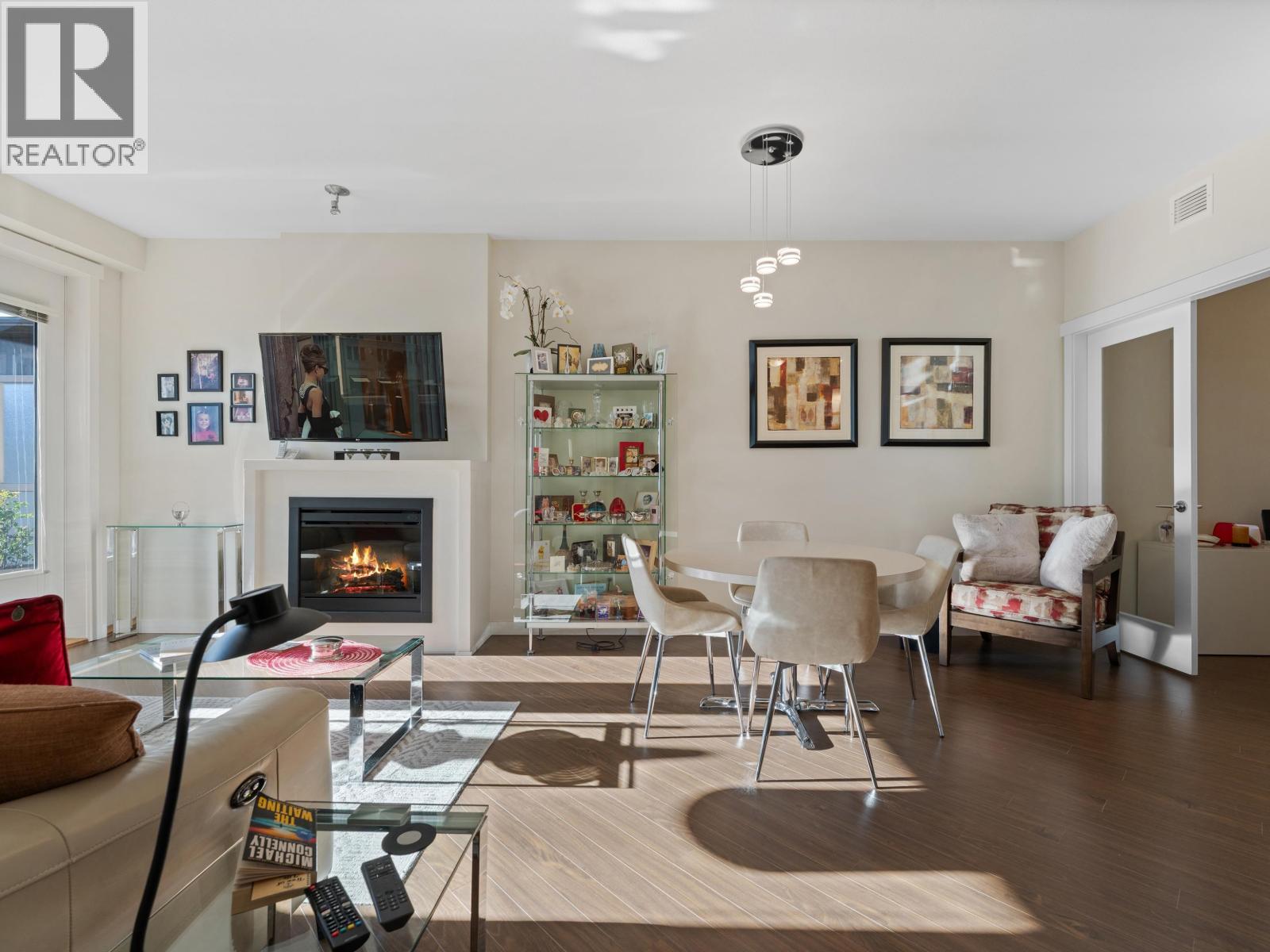 425 119 W 22nd Street, North Vancouver, British Columbia  V7M 0B4 - Photo 8 - R3096650