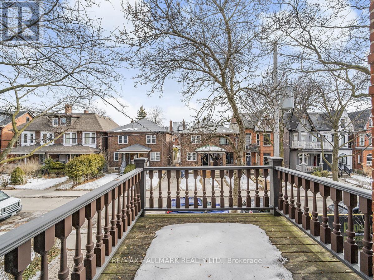 40 Fuller Avenue, Toronto, Ontario  M6R 2C3 - Photo 21 - W12837370