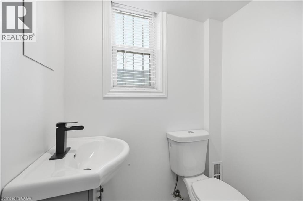 13 Westinghouse Avenue Unit# 1, Hamilton, Ontario  L8L 6E4 - Photo 11 - 40810070