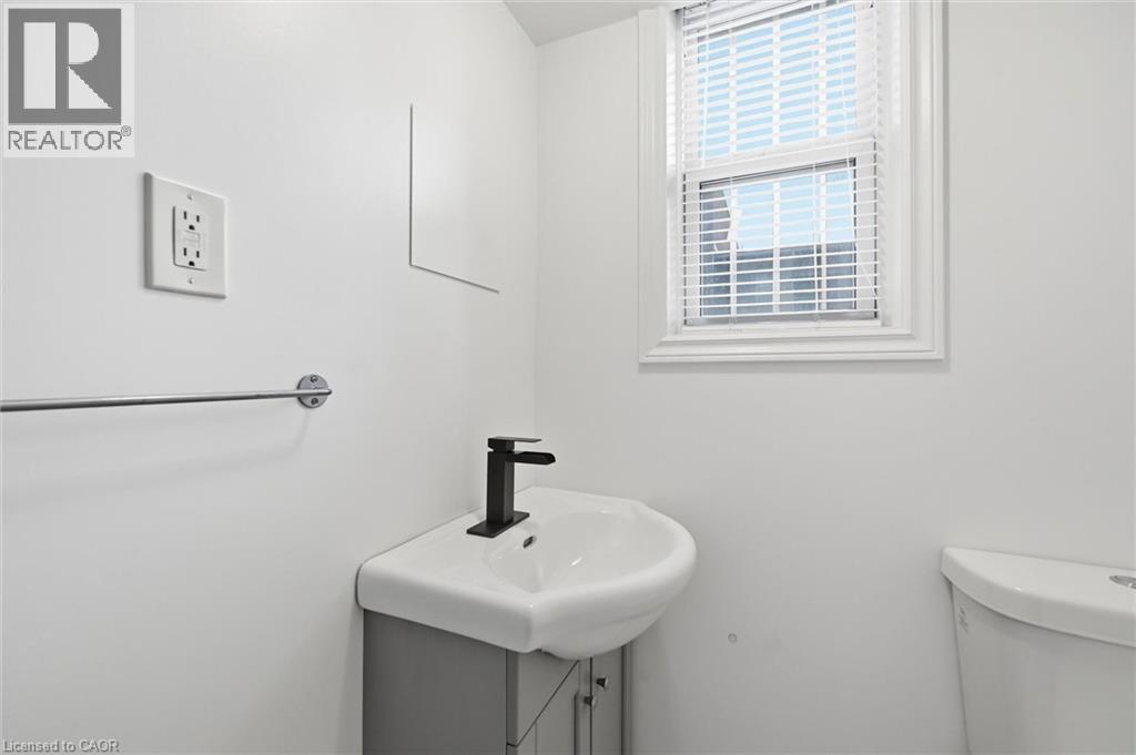 13 Westinghouse Avenue Unit# 1, Hamilton, Ontario  L8L 6E4 - Photo 12 - 40810070