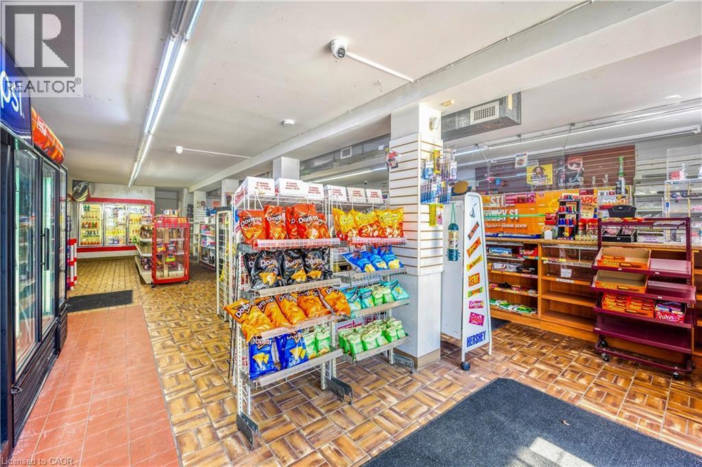 794 London Road, Sarnia, Ontario  N7T 4Y1 - Photo 10 - 40809981