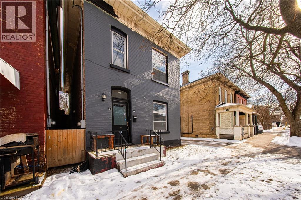 129 West Street, Brantford, Ontario  N3T 3G2 - Photo 3 - 40809895