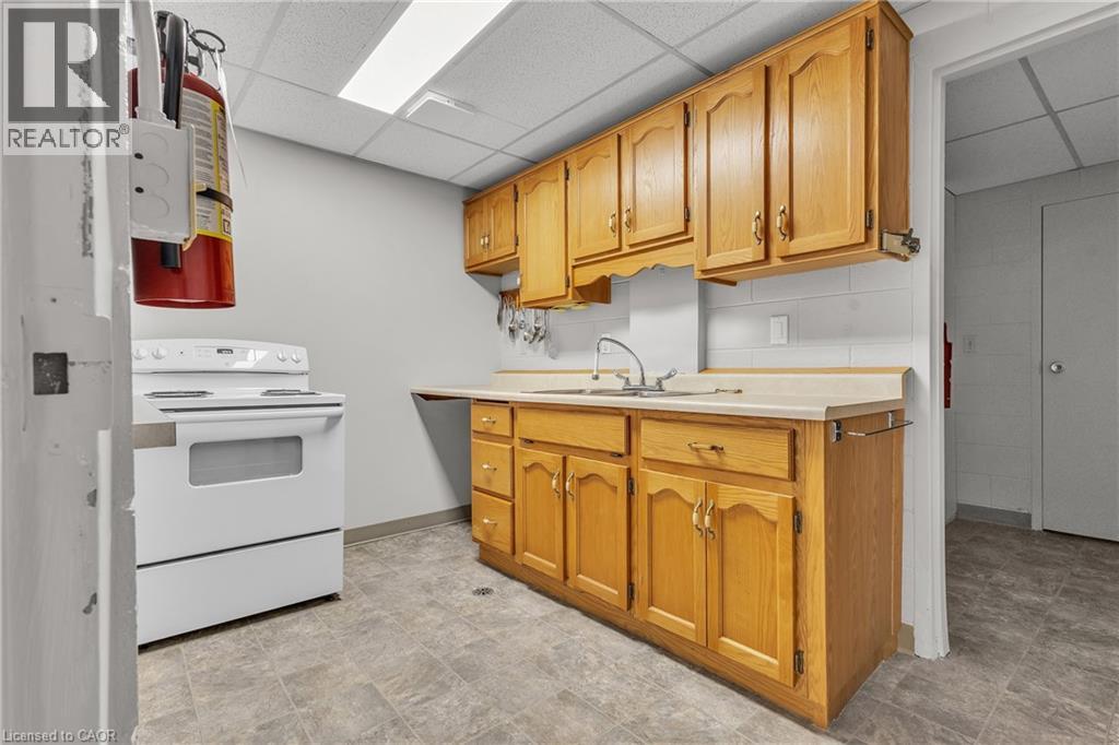 67 Breckenridge Drive Unit# 202, Kitchener, Ontario  N2B 3R8 - Photo 31 - 40809411