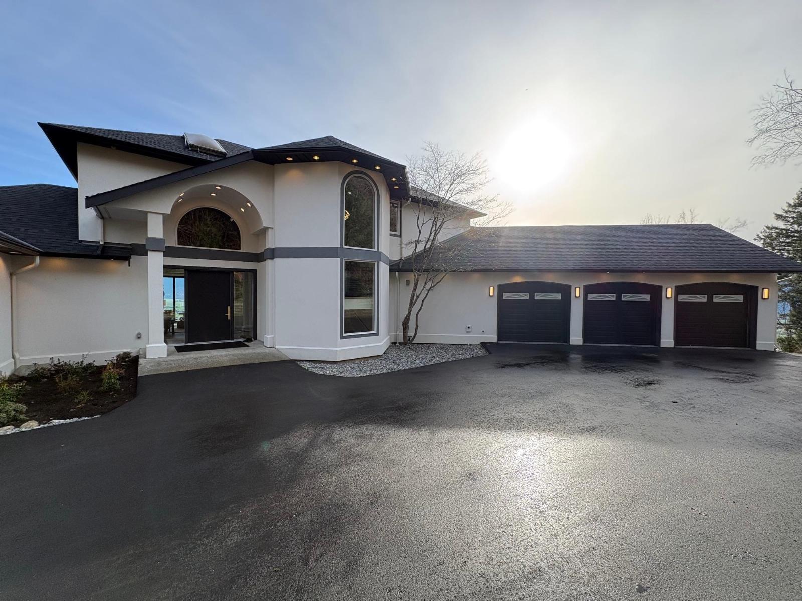 43619 Bracken Drive, Chilliwack Mountain, Chilliwack, British Columbia  V2R 4A4 - Photo 4 - R3096616