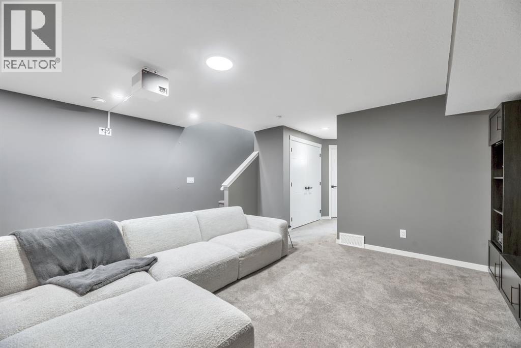 559 Wolf Creek Way Se, Calgary, Alberta  T2X 4Y9 - Photo 33 - A2289317