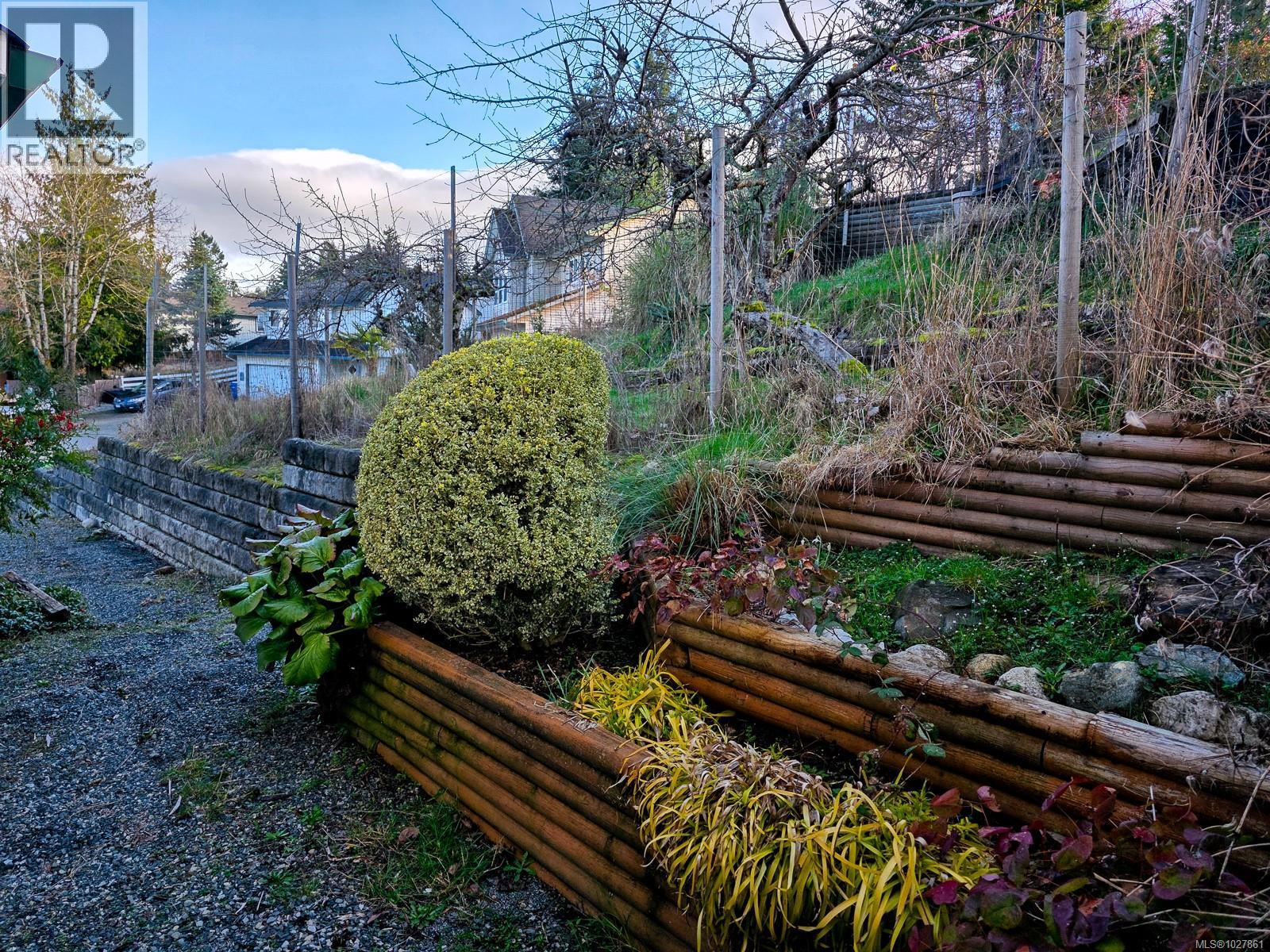 329 Carnduff Pl, Nanaimo, British Columbia  V9R 6Y5 - Photo 42 - 1027861