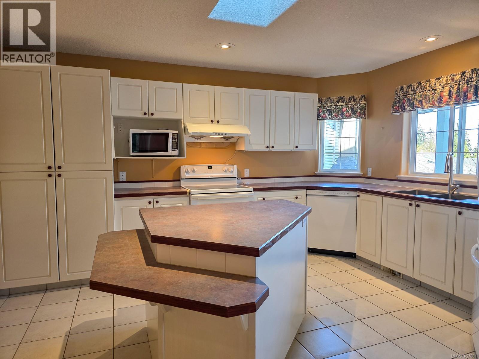 329 Carnduff Pl, Nanaimo, British Columbia  V9R 6Y5 - Photo 8 - 1027861