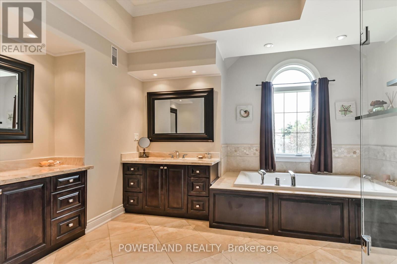 15 Ames Gate, Toronto, Ontario  M3B 3C3 - Photo 27 - C12850936