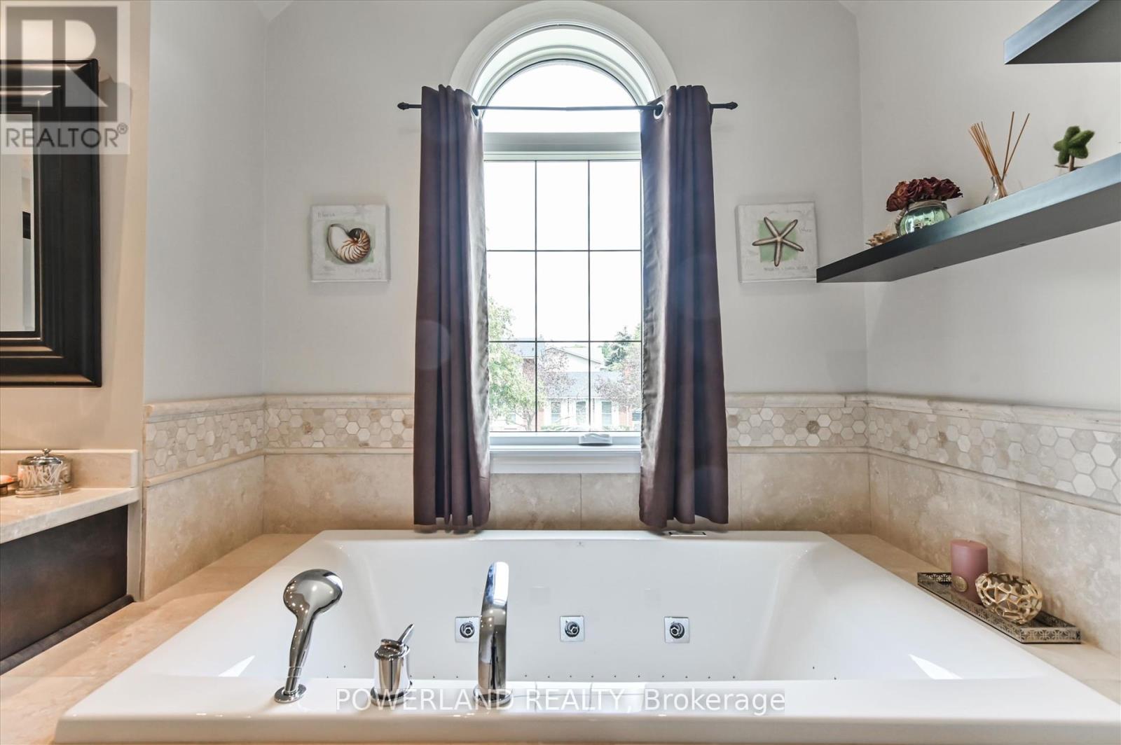 15 Ames Gate, Toronto, Ontario  M3B 3C3 - Photo 29 - C12850936