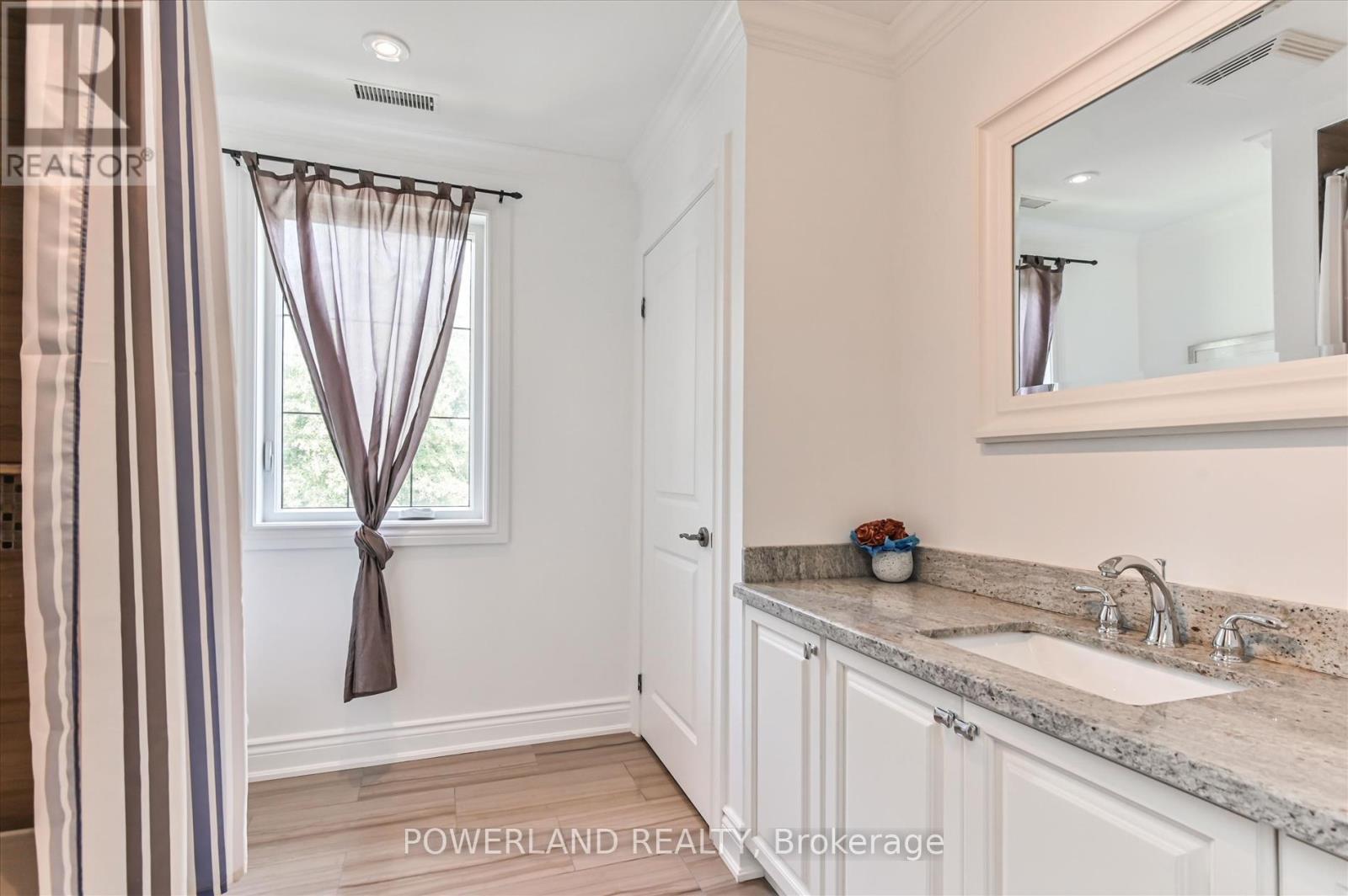 15 Ames Gate, Toronto, Ontario  M3B 3C3 - Photo 37 - C12850936