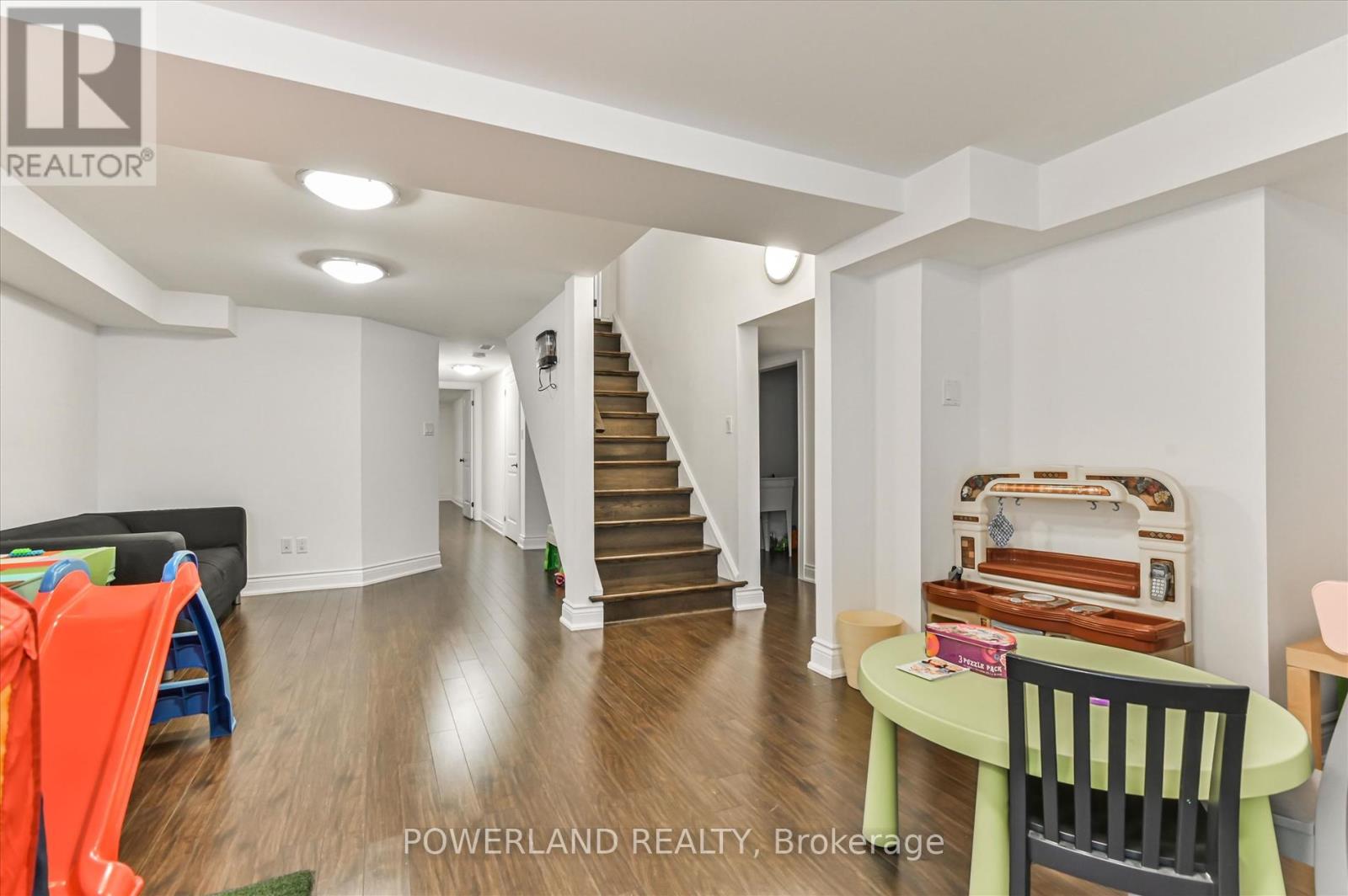 15 Ames Gate, Toronto, Ontario  M3B 3C3 - Photo 38 - C12850936